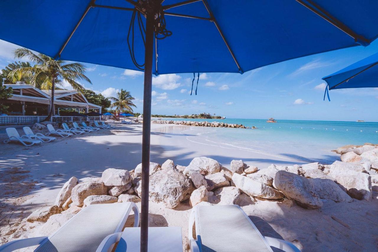 Siboney Beach Club St. John's Екстериор снимка